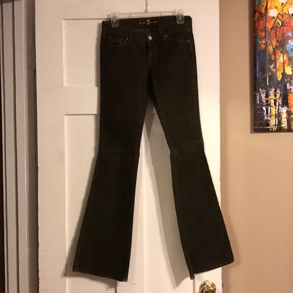 7FAM olive green boot cut corduroys size 26 EUC